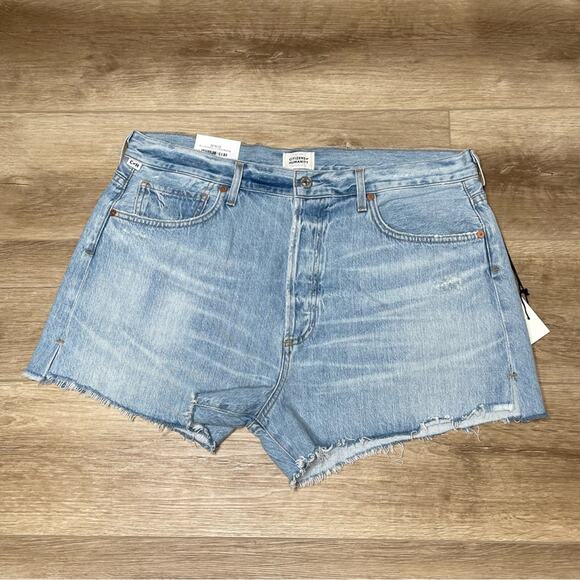 Citizens of Humanity Women’s Marlow Vintage Fit Short in Taormina sz 32 - Picture 2 of 7